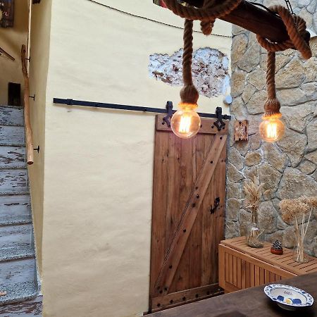 Casa Cuartel Villa El Gastor Kültér fotó