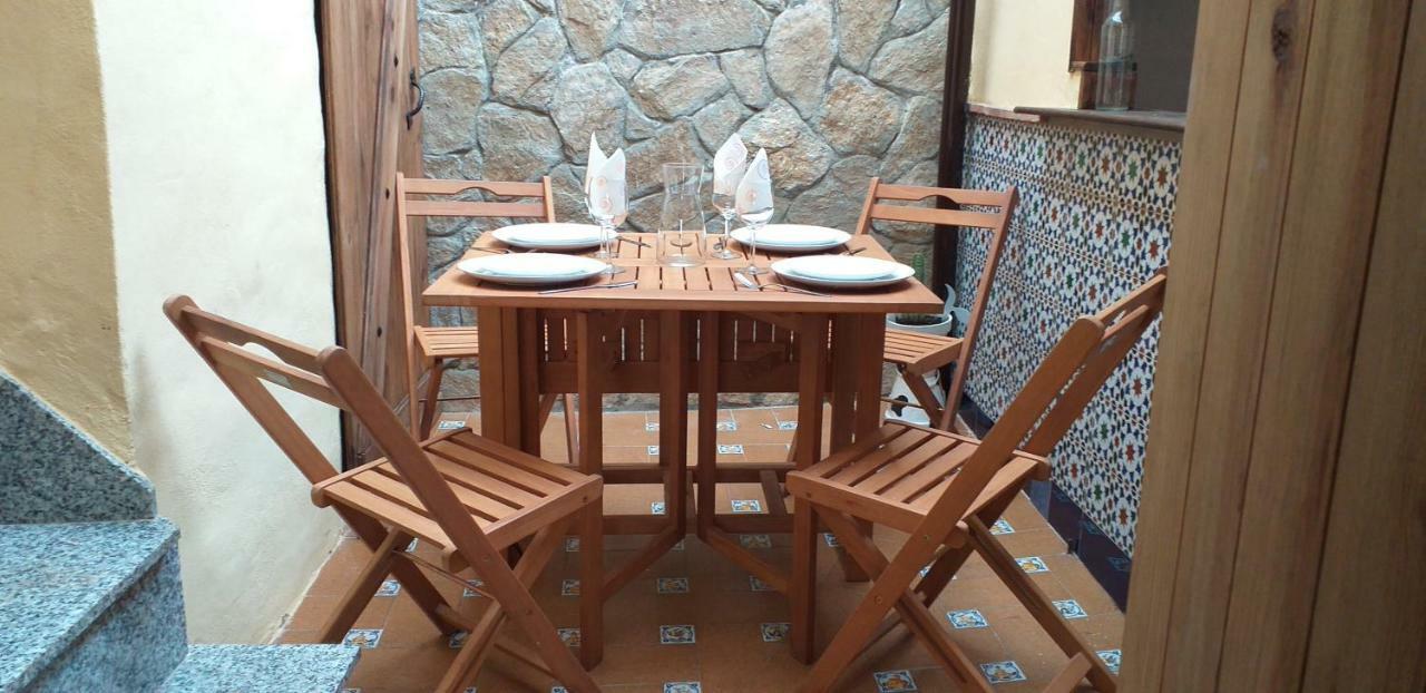 Casa Cuartel Villa El Gastor Kültér fotó